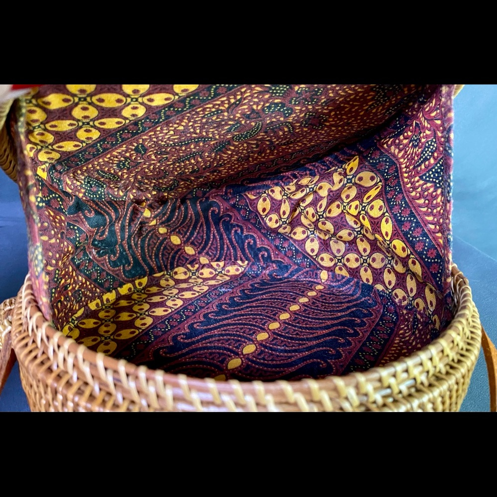 Woven Rattan Bag - Picture 5 of 8